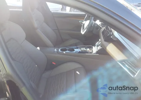 2022 Audi E-Tron Gt Prestige Quattro z USA, uszkodzony, nr VIN WAUDJBFW7N7008811